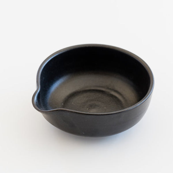 Ceramic Pouring Bowl Black